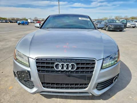 2010 Audi A5, VIN WAUWKAFR8AA076347. Фото 5 з 6 з аукціону Copart. Каталог авто зі США OpenDataCar.
