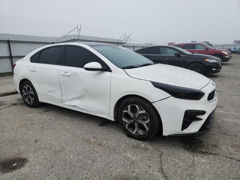 2020 Kia Forte, VIN 3KPF24AD1LE170537. Фото 4 из 6 с аукциона Copart. Каталог авто из США OpenDataCar.