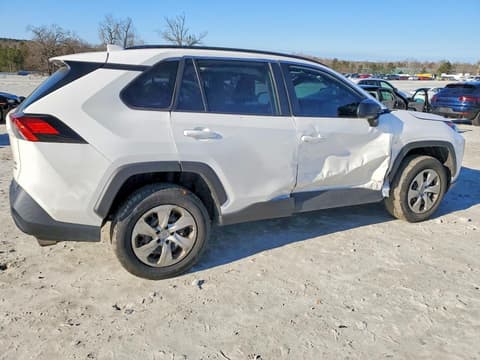 2021 Toyota RAV4, VIN 2T3F1RFV6MW203944. Фото 3 из 6 с аукциона Copart. Каталог авто из США OpenDataCar.