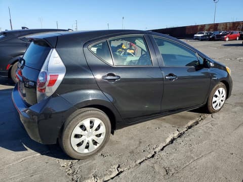 2014 Toyota Prius C, VIN JTDKDTB37E1062793. Фото 3 з 6 з аукціону Copart. Каталог авто зі США OpenDataCar.