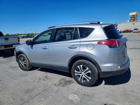 2018 Toyota RAV4, VIN JTMZFREV6JJ201055. Фото 2 з 6 з аукціону Copart. Каталог авто зі США OpenDataCar.