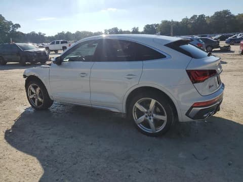 2022 Audi SQ5 Sportback, VIN WA114AFY4N2095518. Фото 2 из 6 с аукциона Copart. Каталог авто из США OpenDataCar.