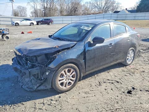 2017 Toyota Yaris, VIN 3MYDLBYV7HY192122. Фото 1 з 6 з аукціону Copart. Каталог авто зі США OpenDataCar.