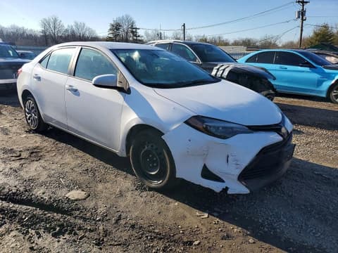 2018 Toyota Corolla, VIN 2T1BURHE9JC092413. Фото 4 з 6 з аукціону Copart. Каталог авто зі США OpenDataCar.
