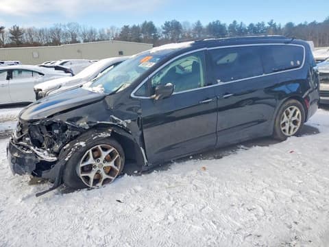 2017 Chrysler Pacifica, VIN 2C4RC1BG3HR823859. Фото 1 з 6 з аукціону Copart. Каталог авто зі США OpenDataCar.