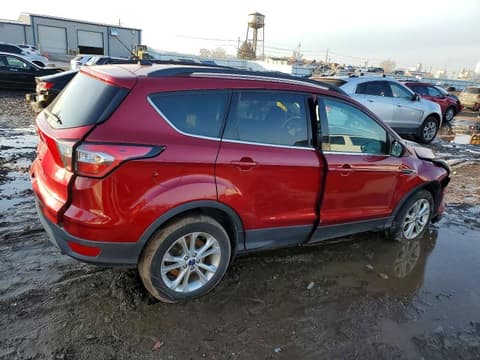 2018 Ford Escape, VIN 1FMCU0G9XJUB62469. Фото 3 з 6 з аукціону Copart. Каталог авто зі США OpenDataCar.