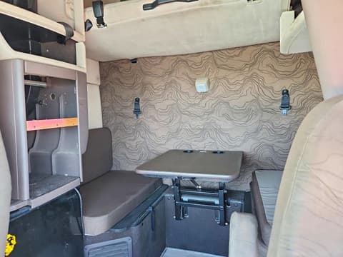 2016 Volvo VNL, VIN 4V4NC9EH9GN947586. Фото 6 з 6 з аукціону Copart. Каталог авто зі США OpenDataCar.