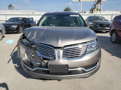 2017 Lincoln MKX, VIN 2LMPJ8LR9HBL13191. Фото 5 з 6 з аукціону Copart. Каталог авто зі США OpenDataCar.