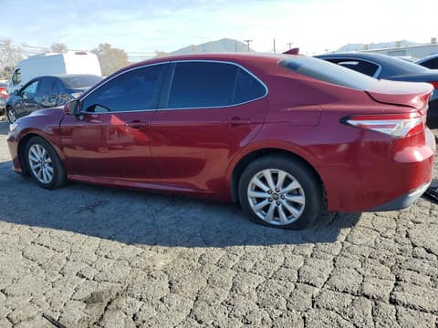 2020 Toyota Camry, VIN 4T1C11AK7LU333031. Фото 2 з 6 з аукціону Copart. Каталог авто зі США OpenDataCar.