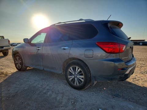 2017 Nissan Pathfinder, VIN 5N1DR2MN0HC914165. Фото 2 з 6 з аукціону Copart. Каталог авто зі США OpenDataCar.