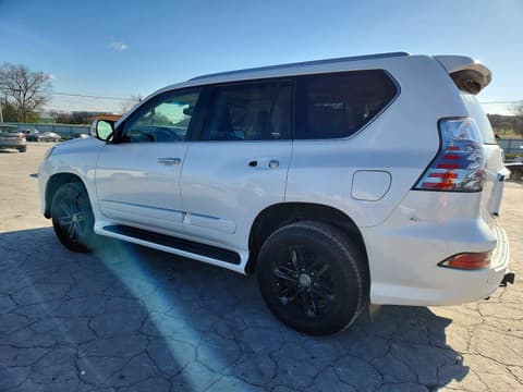 2015 Lexus GX 460, VIN JTJJM7FX8F5115881. Фото 2 з 6 з аукціону Copart. Каталог авто зі США OpenDataCar.