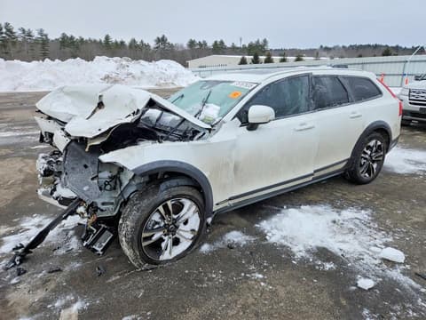 2019 Volvo V90 Cross Country, VIN YV4102NK0K1084714. Фото 1 из 6 с аукциона Copart. Каталог авто из США OpenDataCar.