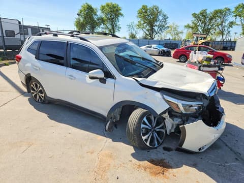 2021 Subaru Forester, VIN JF2SKAUC4MH517744. Фото 4 з 6 з аукціону Copart. Каталог авто зі США OpenDataCar.