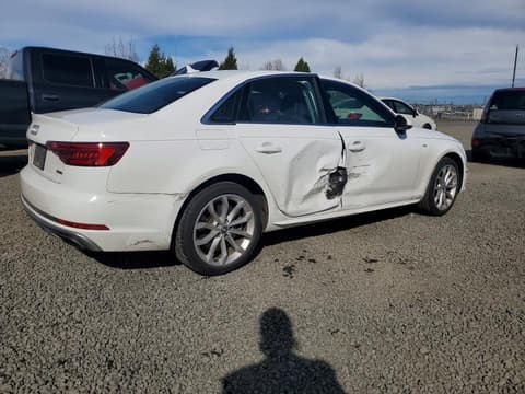 2019 Audi A4, VIN WAUDNAF4XKA117677. Zdjęcie 3 z 6 z aukcji Copart. Katalog aut z USA OpenDataCar.