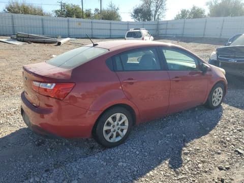 2015 Kia Rio, VIN KNADM4A32F6458907. Фото 3 з 6 з аукціону Copart. Каталог авто зі США OpenDataCar.