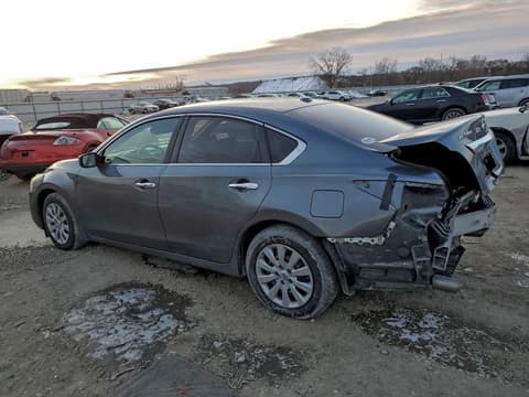2015 Nissan Altima, VIN 1N4AL3APXFN399218. Фото 2 з 6 з аукціону Copart. Каталог авто зі США OpenDataCar.