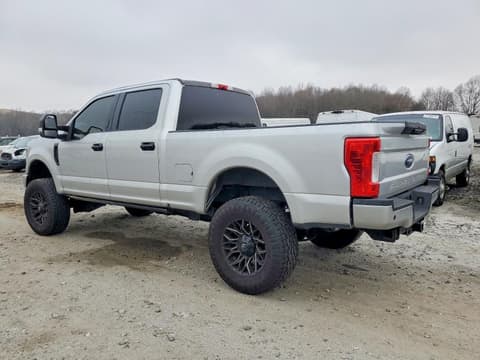 2019 Ford F-550 Super Duty, VIN 1FT7W2BT1KEF75567. Фото 2 из 6 с аукциона Copart. Каталог авто из США OpenDataCar.