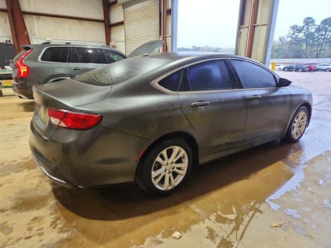 2015 Chrysler 200, VIN 1C3CCCAB9FN594030. Фото 3 з 6 з аукціону Copart. Каталог авто зі США OpenDataCar.
