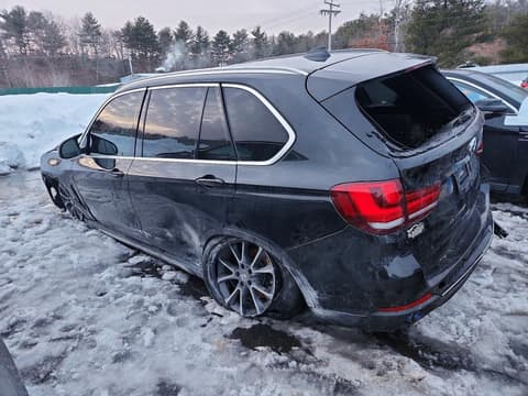 2017 Bmw X5, VIN 5UXKR0C52H0V68105. Photo 2 of 6 from Copart auction. OpenDataCar US salvage catalog.