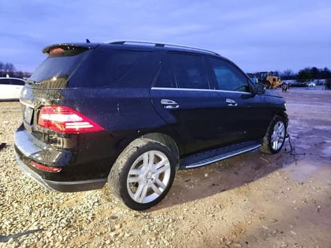 2015 Mercedes-benz ML-Class, VIN 4JGDA5JB0FA587861. Фото 3 з 6 з аукціону Copart. Каталог авто зі США OpenDataCar.