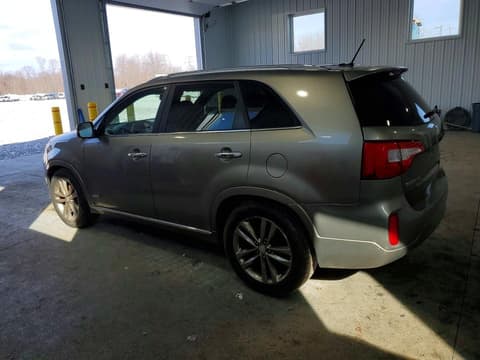 2014 Kia Sorento, VIN 5XYKWDA75EG502028. Фото 2 з 6 з аукціону Copart. Каталог авто зі США OpenDataCar.