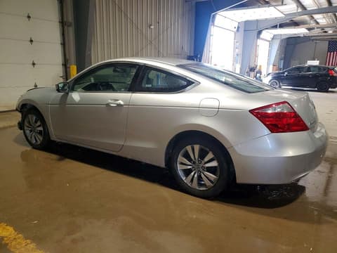 2010 Honda Accord, VIN 1HGCS1B36AA020366. Zdjęcie 2 z 6 z aukcji Copart. Katalog aut z USA OpenDataCar.