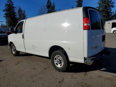 2015 Gmc Savana 2500, VIN 1GTW7FCF8F1904612. Фото 2 з 6 з аукціону Copart. Каталог авто зі США OpenDataCar.