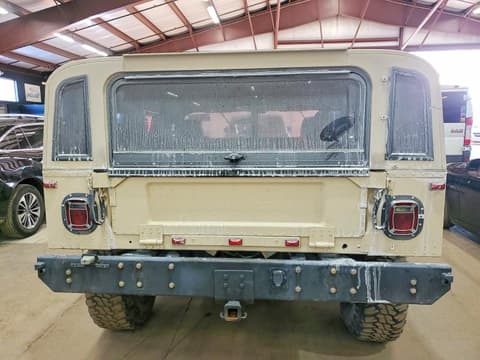 1993 American general H1, VIN 137XE8439PE134721. Фото 6 з 6 з аукціону Copart. Каталог авто зі США OpenDataCar.