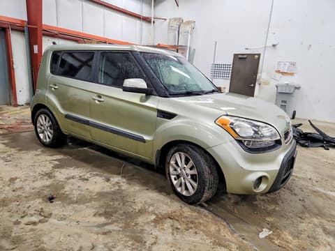 2013 Kia Soul, VIN KNDJT2A67D7572111. Zdjęcie 4 z 6 z aukcji Copart. Katalog aut z USA OpenDataCar.