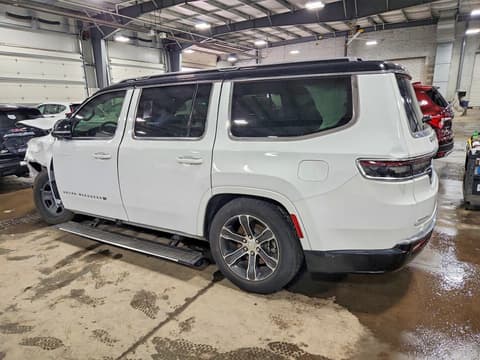 2023 Jeep Grand Wagoneer, VIN 1C4SJVEJ7PS570435. Фото 2 из 6 с аукциона Copart. Каталог авто из США OpenDataCar.