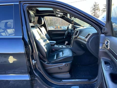 2016 Jeep Grand Cherokee, VIN 1C4RJFBG3GC327406. Photo 5 of 6 from Copart auction. OpenDataCar US salvage catalog.