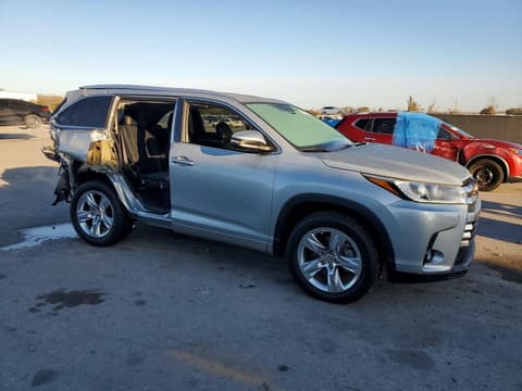 2018 Toyota Highlander, VIN 5TDYZRFH6JS253736. Фото 4 з 6 з аукціону Copart. Каталог авто зі США OpenDataCar.