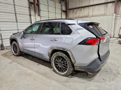 2020 Toyota RAV4, VIN 2T3Y1RFV8LC034650. Фото 2 з 6 з аукціону Copart. Каталог авто зі США OpenDataCar.