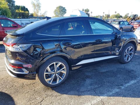 2023 Audi Q4 e-tron Sportback, VIN WA132BFZ0PP011617. Фото 3 из 6 с аукциона Copart. Каталог авто из США OpenDataCar.