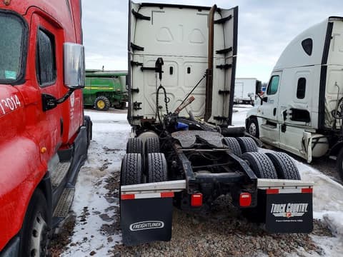 2020 Freightliner Cascadia 126, VIN 3AKJHHDR9LSLT1793. Фото 3 из 6 с аукциона Copart. Каталог авто из США OpenDataCar.