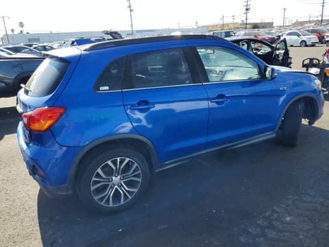 2018 Mitsubishi Outlander Sport, VIN JA4AP4AW5JU002129. Фото 3 з 6 з аукціону Copart. Каталог авто зі США OpenDataCar.
