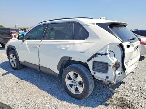 2020 Toyota RAV4, VIN 2T3W1RFV4LW058966. Фото 2 з 6 з аукціону Copart. Каталог авто зі США OpenDataCar.