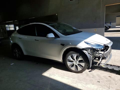 2023 Tesla Model Y, VIN 7SAYGDEE3PA119943. Фото 4 из 6 с аукциона Copart. Каталог авто из США OpenDataCar.