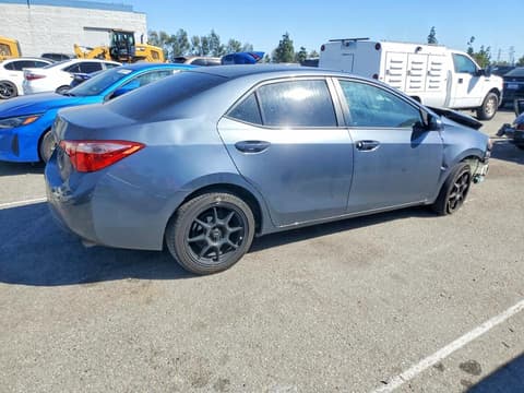 2017 Toyota Corolla, VIN 5YFBURHE8HP595912. Фото 3 з 6 з аукціону Copart. Каталог авто зі США OpenDataCar.