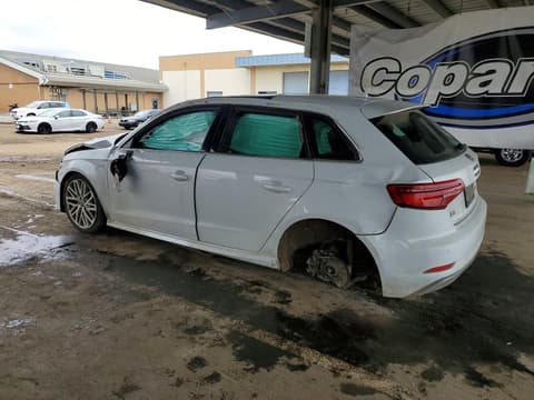 2018 Audi A3 e-tron, VIN WAUTPBFFXJA059145. Фото 2 из 6 с аукциона Copart. Каталог авто из США OpenDataCar.