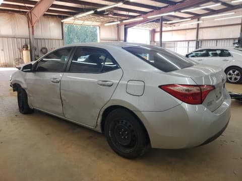 2019 Toyota Corolla, VIN 5YFBURHE0KP947534. Фото 2 з 6 з аукціону Copart. Каталог авто зі США OpenDataCar.