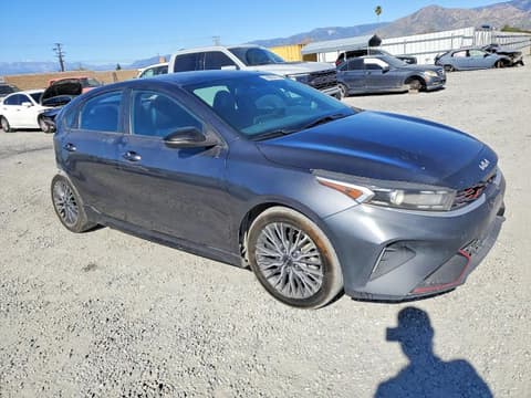 2023 Kia Forte, VIN 3KPF54AD9PE523345. Фото 4 з 6 з аукціону Copart. Каталог авто зі США OpenDataCar.