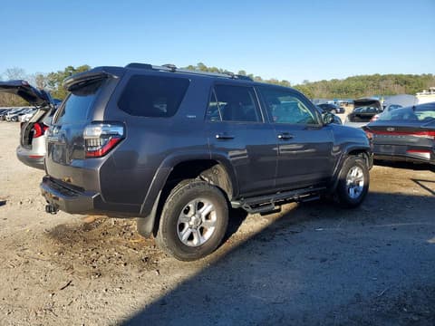 2021 Toyota 4Runner, VIN JTENU5JRXM5847715. Фото 3 з 6 з аукціону Copart. Каталог авто зі США OpenDataCar.