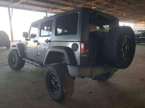 2016 Jeep Wrangler Unlimited, VIN 1C4BJWDG3GL243052. Фото 2 из 6 с аукциона Copart. Каталог авто из США OpenDataCar.