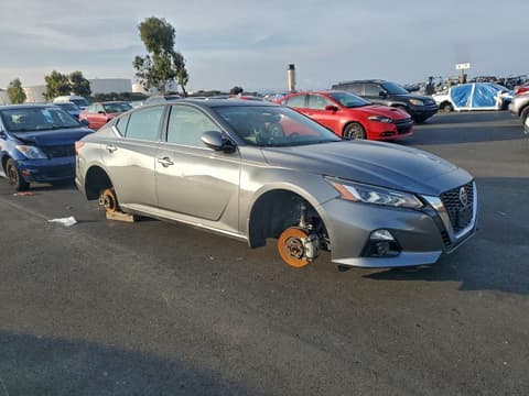 2020 Nissan Altima, VIN 1N4BL4DV8LC157040. Фото 4 з 6 з аукціону Copart. Каталог авто зі США OpenDataCar.