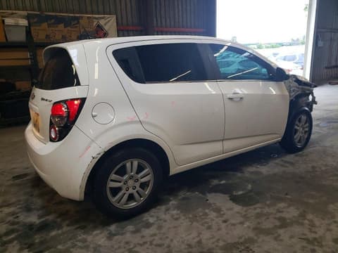 2014 Chevrolet Sonic, VIN 1G1JC6SH6E4226893. Фото 3 з 6 з аукціону Copart. Каталог авто зі США OpenDataCar.