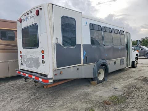 2006 Chevrolet C5500, VIN 1GBE5V1G26F404315. Zdjęcie 4 z 6 z aukcji Copart. Katalog aut z USA OpenDataCar.