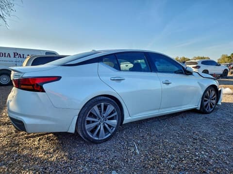 2019 Nissan Altima, VIN 1N4AL4FV5KC155947. Zdjęcie 3 z 6 z aukcji Copart. Katalog aut z USA OpenDataCar.