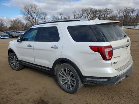 2018 Ford Explorer, VIN 1FM5K8HT4JGA68299. Фото 2 з 6 з аукціону Copart. Каталог авто зі США OpenDataCar.