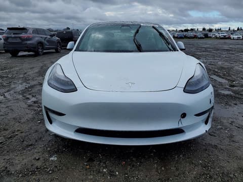 2023 Tesla Model 3, VIN 5YJ3E1EA8PF704531. Фото 5 з 6 з аукціону Copart. Каталог авто зі США OpenDataCar.